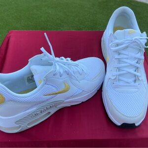 Nike Women's Air Max Excee